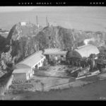 _002 - la ballenera desde el campamento de los trabajadores (nov 1953)